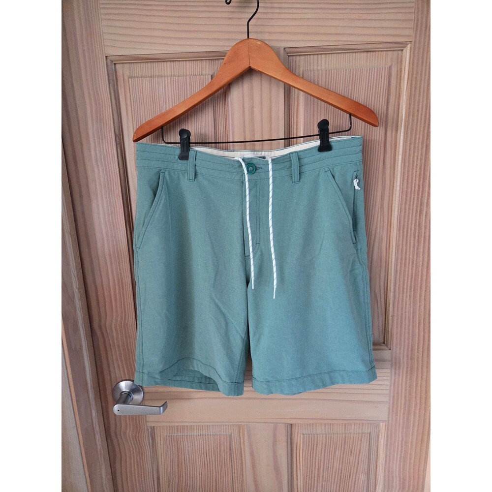 Wellen Men's Light Green Shorts Drawcord Zip and Button Waist 32